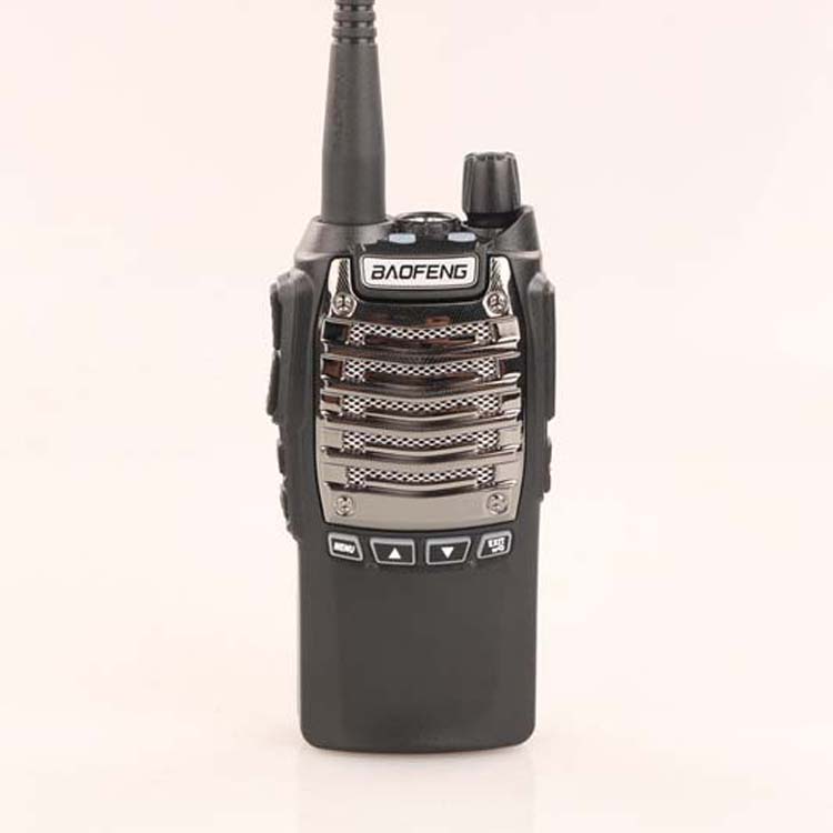 UV-82_2800(4)